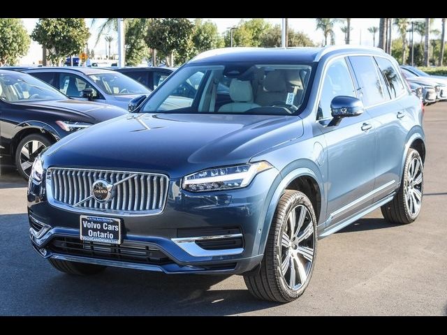 2025 Volvo XC90 Plug-In Hybrid Plus