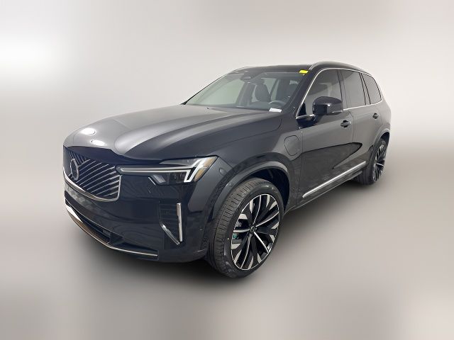 2025 Volvo XC90 Plug-In Hybrid Plus