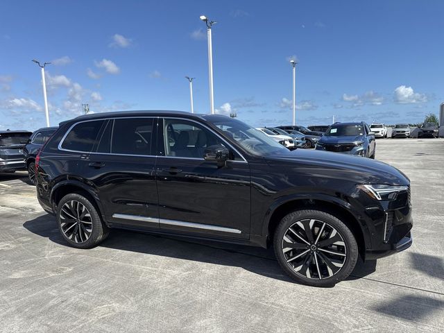 2025 Volvo XC90 Plug-In Hybrid Plus