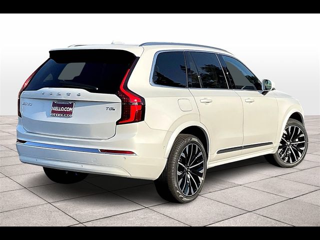 2025 Volvo XC90 Plug-In Hybrid Plus