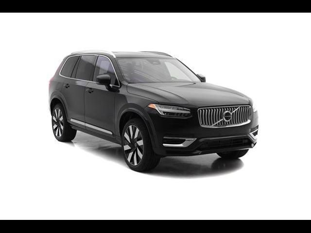 2025 Volvo XC90 Plug-In Hybrid Plus