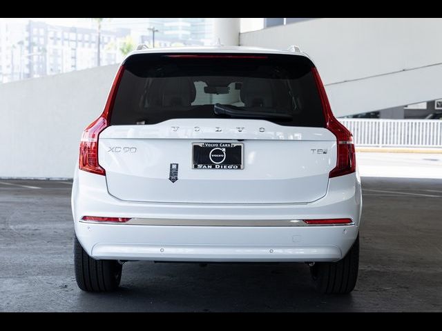 2025 Volvo XC90 Plug-In Hybrid Plus