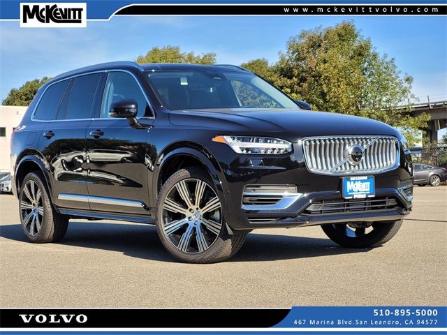 2025 Volvo XC90 Plug-In Hybrid Plus