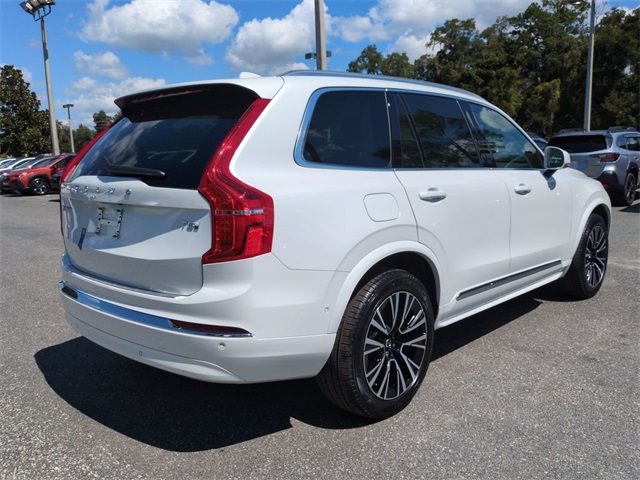 2025 Volvo XC90 Plug-In Hybrid Plus