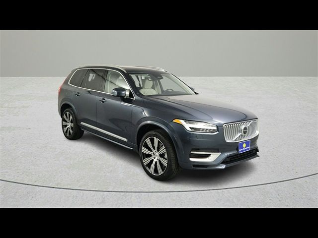 2025 Volvo XC90 Plug-In Hybrid Plus