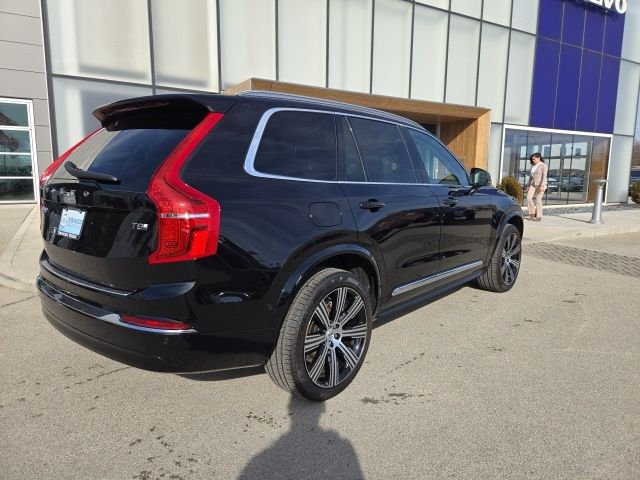 2025 Volvo XC90 Plug-In Hybrid Plus