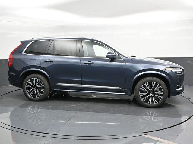 2025 Volvo XC90 Plug-In Hybrid Plus