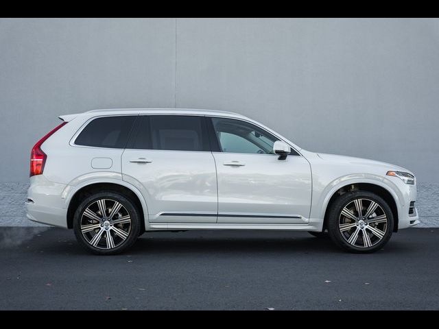 2025 Volvo XC90 Plug-In Hybrid Plus