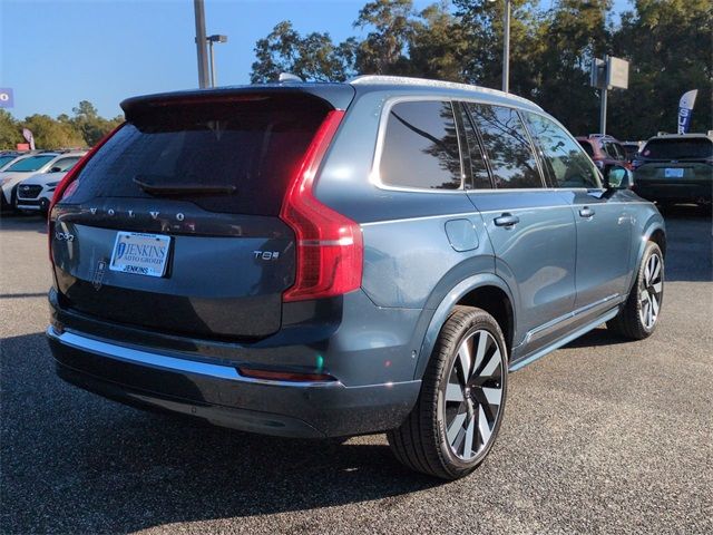 2025 Volvo XC90 Plug-In Hybrid Plus