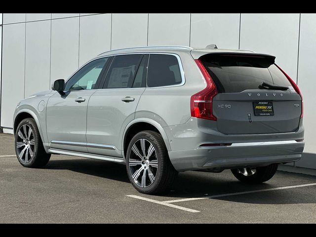 2025 Volvo XC90 Plug-In Hybrid Plus