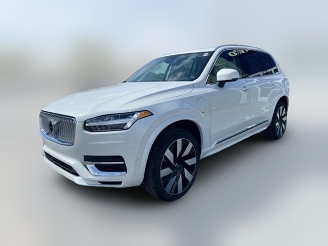 2025 Volvo XC90 Plug-In Hybrid Plus