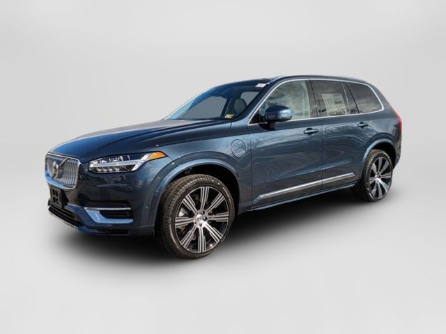 2025 Volvo XC90 Plug-In Hybrid Plus