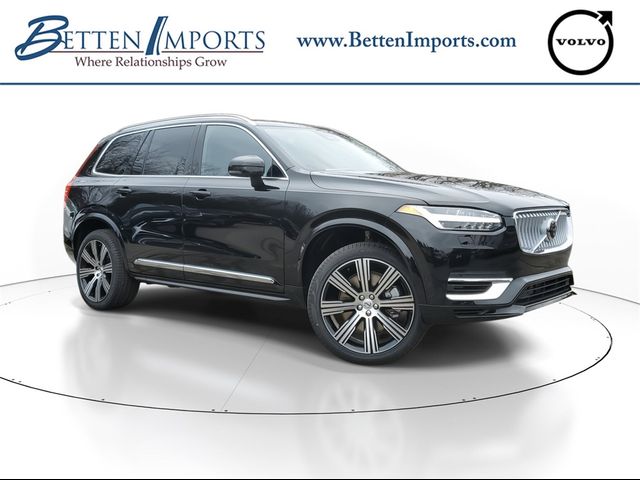 2025 Volvo XC90 Plug-In Hybrid Plus