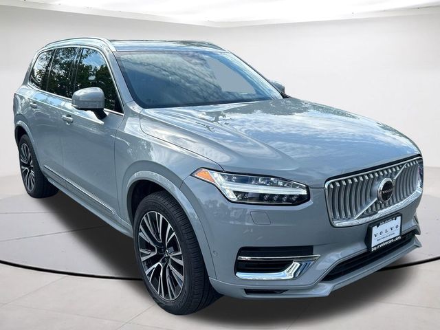 2025 Volvo XC90 Plug-In Hybrid Plus