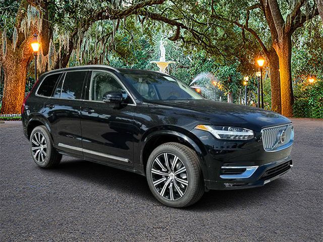 2025 Volvo XC90 Plug-In Hybrid Plus