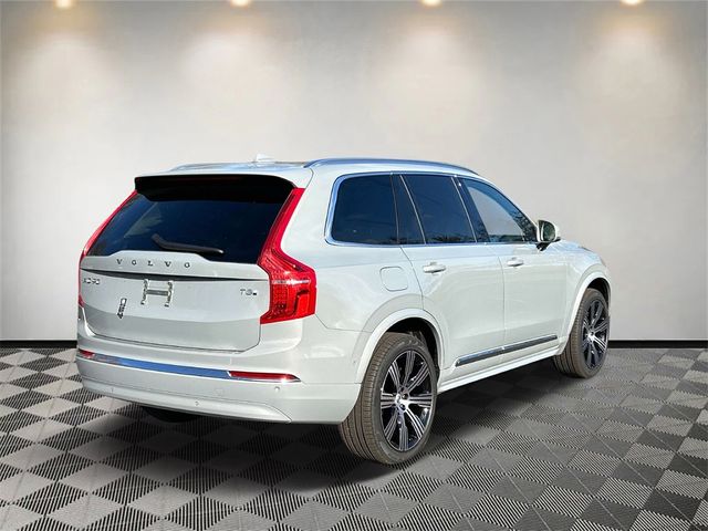 2025 Volvo XC90 Plug-In Hybrid Plus