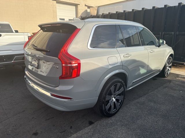 2025 Volvo XC90 Plug-In Hybrid Plus