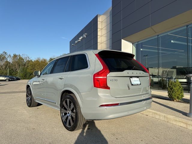 2025 Volvo XC90 Plug-In Hybrid Plus