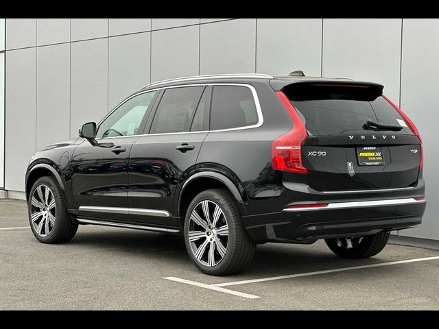 2025 Volvo XC90 Plug-In Hybrid Plus