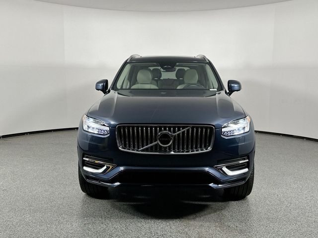 2025 Volvo XC90 Plug-In Hybrid Plus