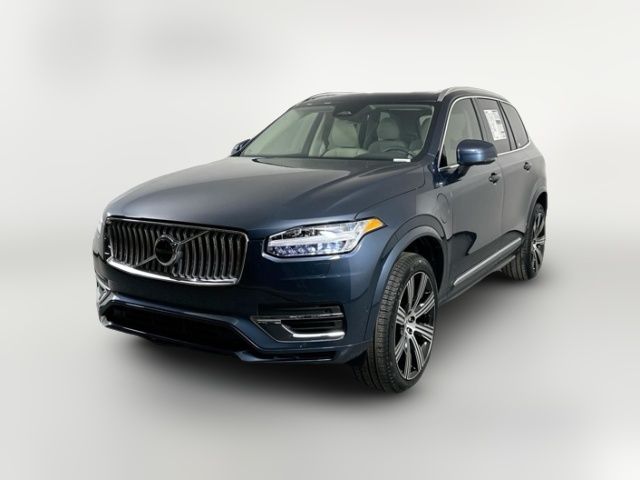 2025 Volvo XC90 Plug-In Hybrid Plus