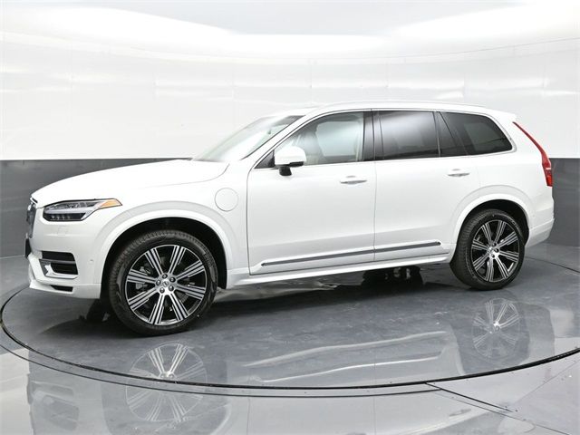 2025 Volvo XC90 Plug-In Hybrid Plus