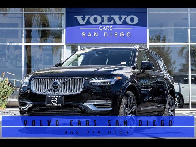 2025 Volvo XC90 Plug-In Hybrid Plus