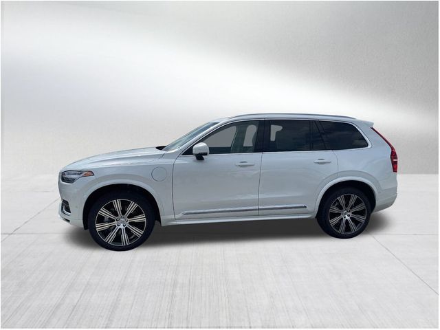 2025 Volvo XC90 Plug-In Hybrid Plus