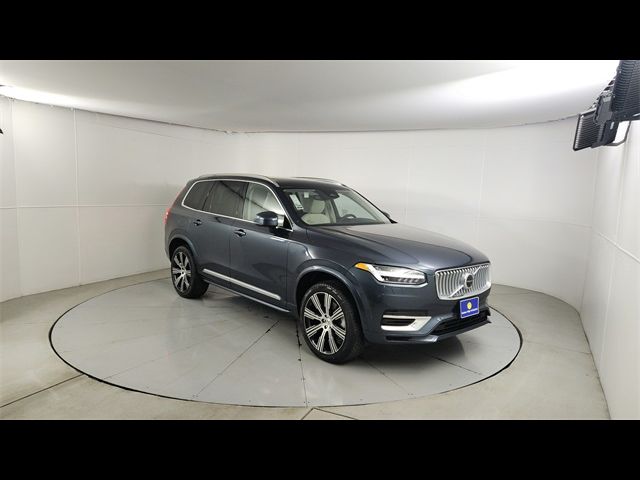 2025 Volvo XC90 Plug-In Hybrid Plus