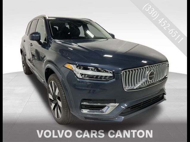 2025 Volvo XC90 Plug-In Hybrid Plus