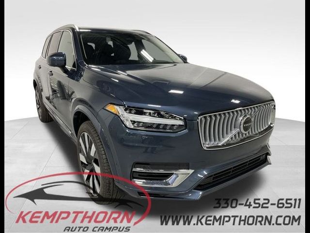 2025 Volvo XC90 Plug-In Hybrid Plus