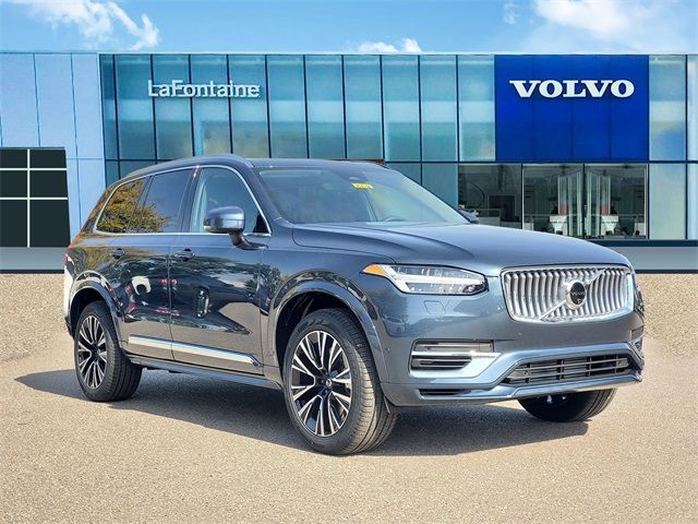 2025 Volvo XC90 Plug-In Hybrid Plus