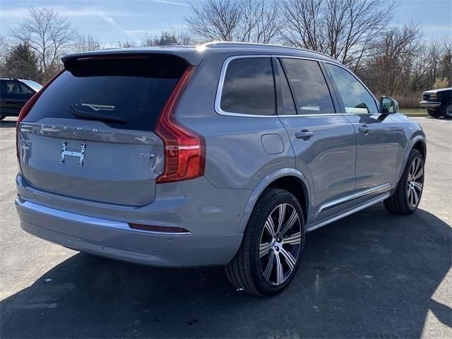 2025 Volvo XC90 Plug-In Hybrid Plus