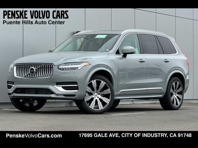 2025 Volvo XC90 Plug-In Hybrid Plus