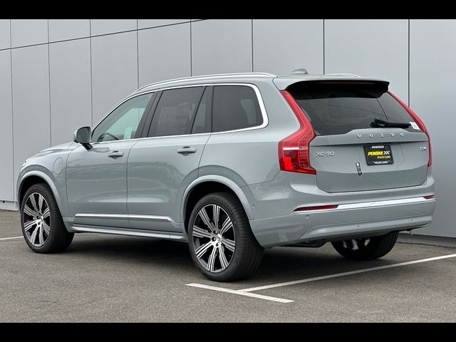 2025 Volvo XC90 Plug-In Hybrid Plus