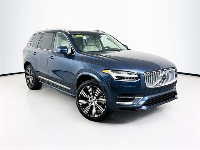 2025 Volvo XC90 Plug-In Hybrid Plus