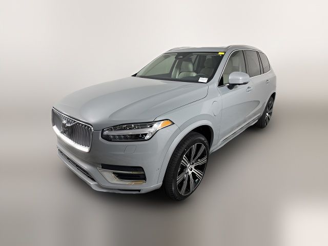 2025 Volvo XC90 Plug-In Hybrid Plus