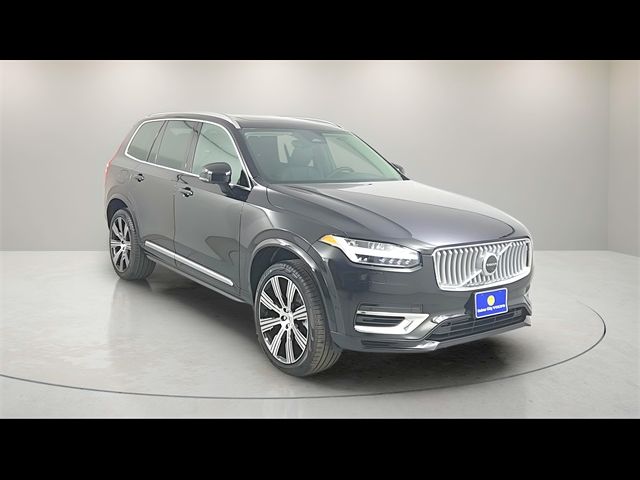 2025 Volvo XC90 Plug-In Hybrid Plus