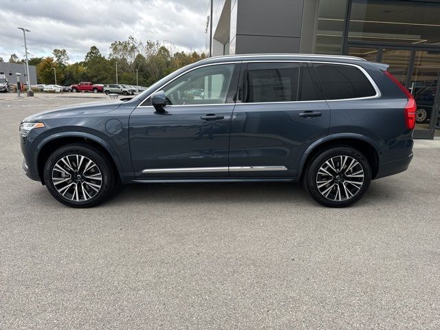 2025 Volvo XC90 Plug-In Hybrid Plus