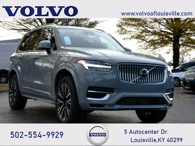 2025 Volvo XC90 Plug-In Hybrid Plus