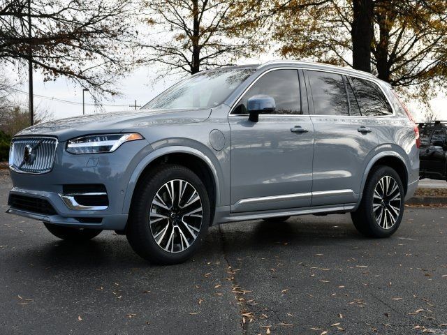 2025 Volvo XC90 Plug-In Hybrid Plus