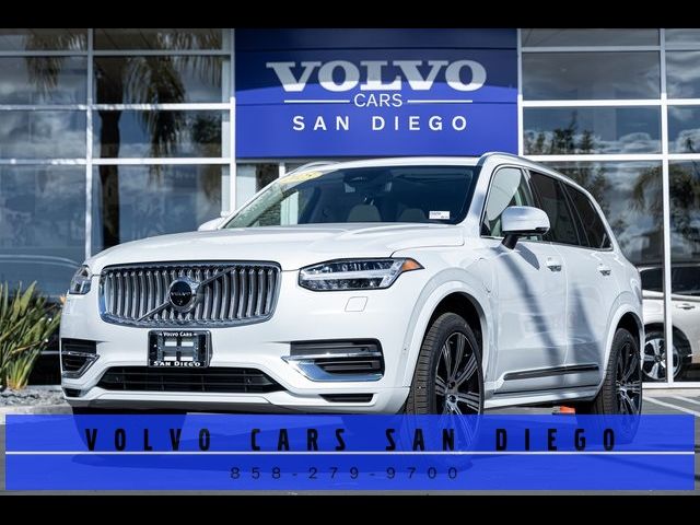 2025 Volvo XC90 Plug-In Hybrid Plus