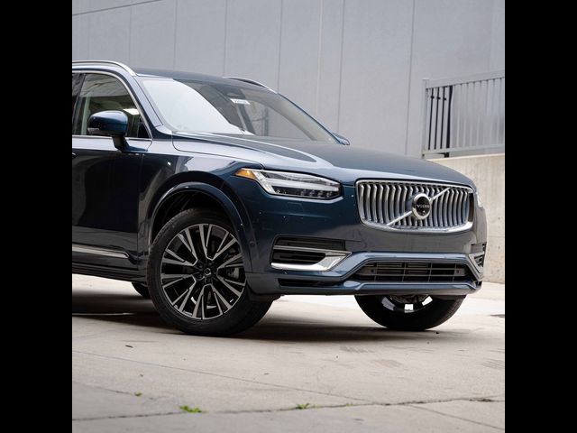 2025 Volvo XC90 Plug-In Hybrid Plus