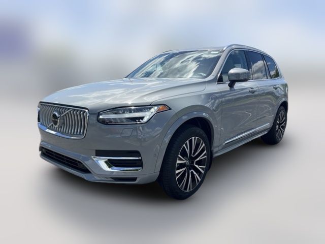 2025 Volvo XC90 Plug-In Hybrid Plus