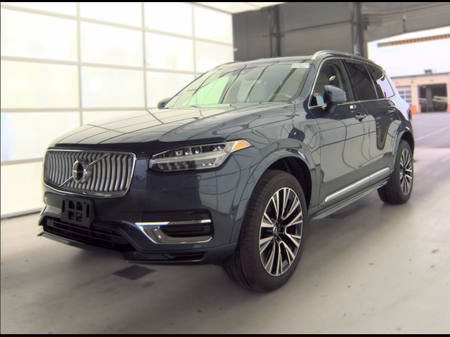 2025 Volvo XC90 Plug-In Hybrid Plus