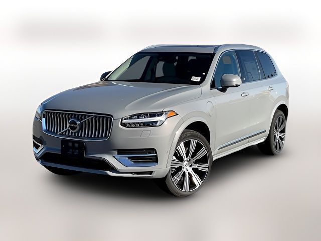 2025 Volvo XC90 Plug-In Hybrid Plus