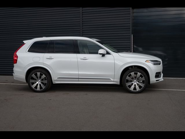 2025 Volvo XC90 Plug-In Hybrid Plus