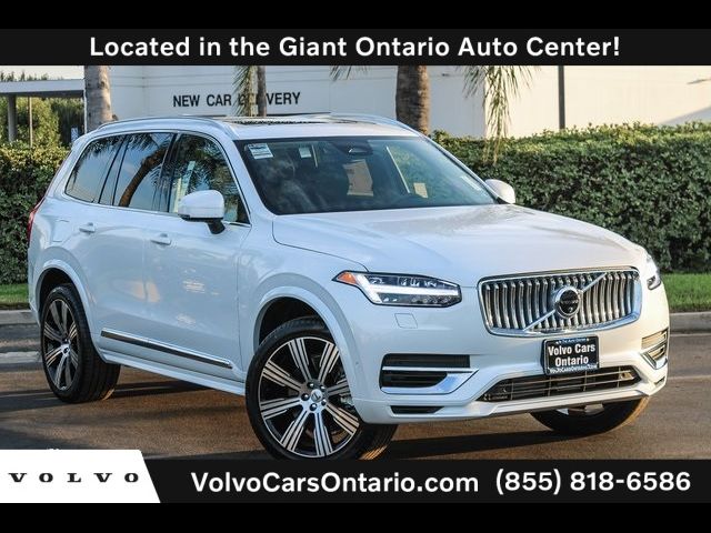 2025 Volvo XC90 Plug-In Hybrid Plus