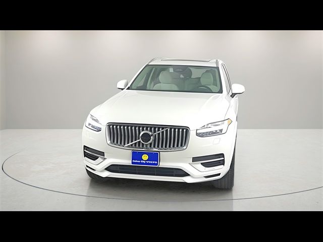 2025 Volvo XC90 Plug-In Hybrid Plus