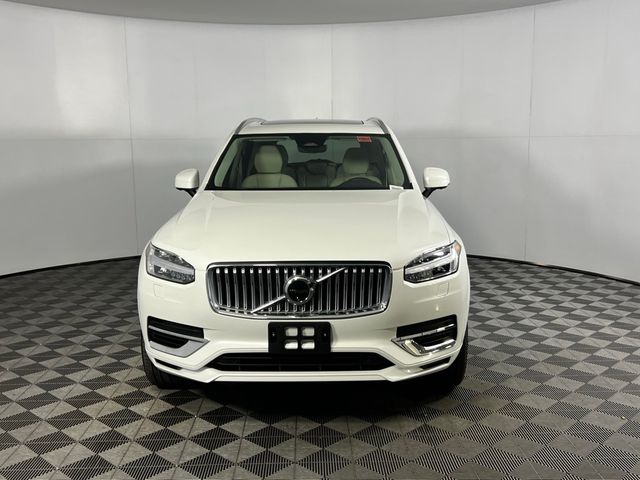 2025 Volvo XC90 Plug-In Hybrid Plus